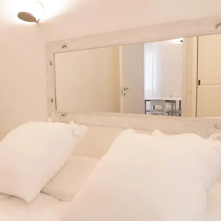 Domus Machiavelli Holiday home